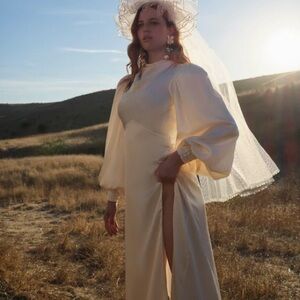 NWT For Love & Lemons Rosalia Bridal Gown - Off white, Size Small